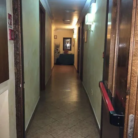 Location In 2* Roma